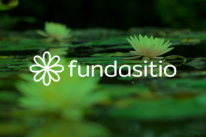 Lee más sobre el artículo Fundasitio y su flor de loto significan sonrisas y esperanzas